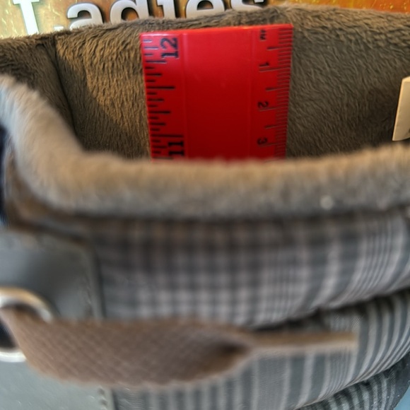 Ozark Trail Ladies’ Winter Boots size 9 NIB faux fur lined, waterproof, 12” tall - Picture 9 of 11